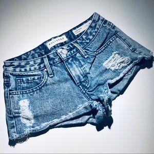 BULLHEAD DENIM CO. Low Rise Short Size 23